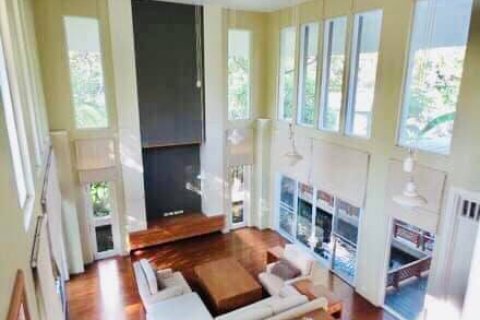 Haus in Bangkok, Thailand 3 Schlafzimmer № 157538 - Foto 10