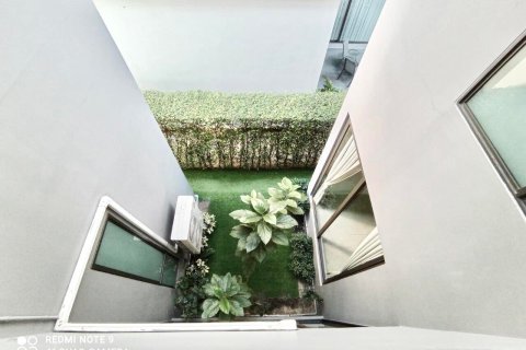 Casa de 4 dormitorios en Bangkok, Tailandia № 157535 - foto 7