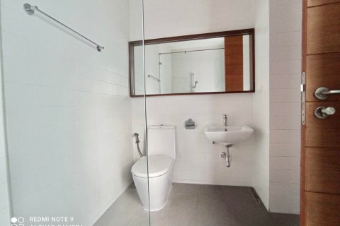 Casa de 4 dormitorios en Bangkok, Tailandia № 157535 - foto 12