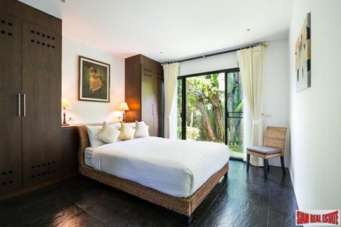 Chalet de 3 dormitorios en Surin Beach, Tailandia № 202443 - foto 3