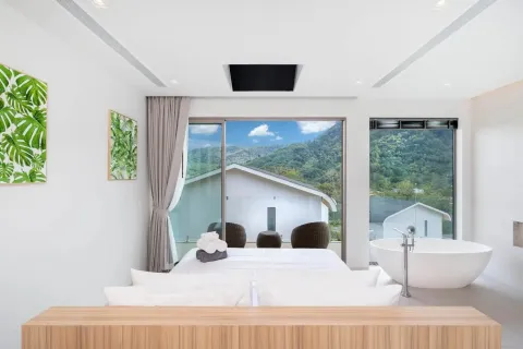 Casa de 3 dormitorios en Kamala, Tailandia № 164824 - foto 12