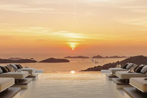 Chalet de 5 dormitorios en Phuket, Tailandia № 164822 - foto 4