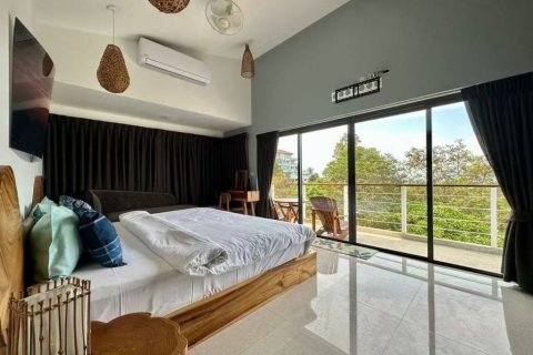 Chalet de 3 dormitorios en Surat Thani, Tailandia № 150448 - foto 10