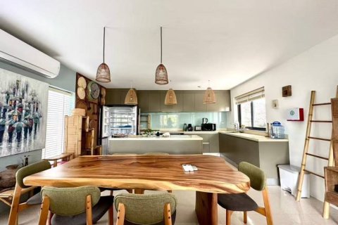 Chalet de 3 dormitorios en Surat Thani, Tailandia № 150448 - foto 5