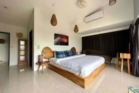 Chalet de 3 dormitorios en Surat Thani, Tailandia № 150448 - foto 9