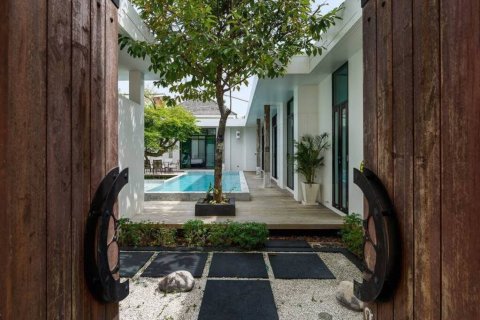 Chalet de 3 dormitorios en Phuket, Tailandia № 150447 - foto 9
