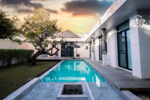 Villa in Phuket, Thailand 3 Schlafzimmer № 150447