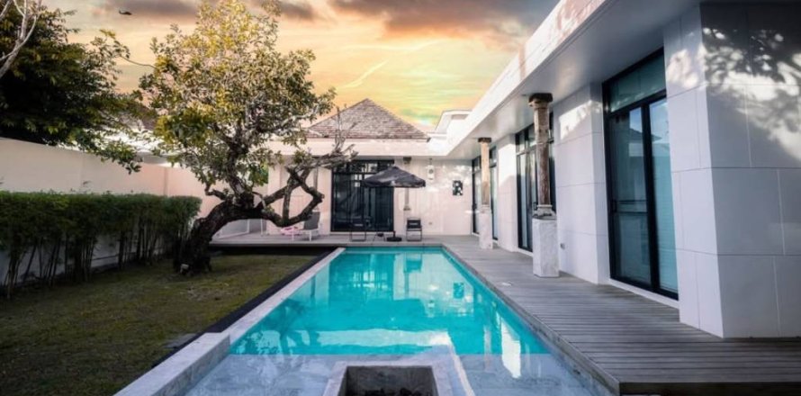 Chalet de 3 dormitorios en Phuket, Tailandia № 150447