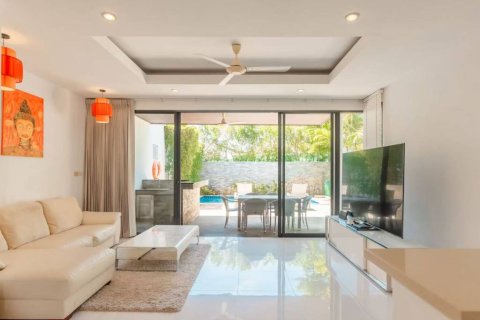 Chalet de 3 dormitorios en Surat Thani, Tailandia № 150449 - foto 5
