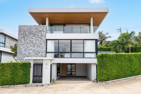 Chalet de 3 dormitorios en Surat Thani, Tailandia № 150446