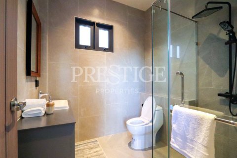 House in Pattaya, Thailand 8 bedrooms № 234109 - photo 18
