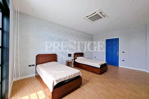 House in Pattaya, Thailand 3 bedrooms № 234105 - photo 23