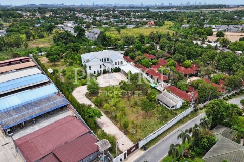 House in Pattaya, Thailand 3 bedrooms № 234105 - photo 2