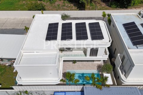 House in Pattaya, Thailand 4 bedrooms № 234110 - photo 2