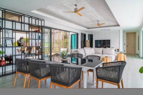Chalet de 5 dormitorios en Surat Thani, Tailandia № 147001 - foto 8