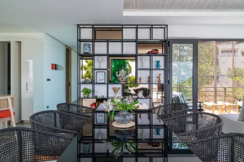 Chalet de 5 dormitorios en Surat Thani, Tailandia № 147001 - foto 9
