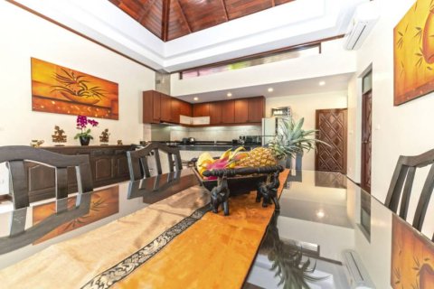 Chalet de 4 dormitorios en Phuket, Tailandia № 147006 - foto 6