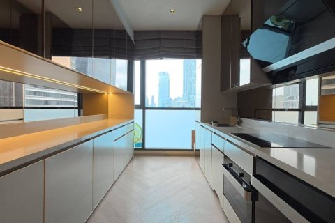 Condominio de 4 dormitorios en Bangkok, Tailandia № 147005 - foto 4