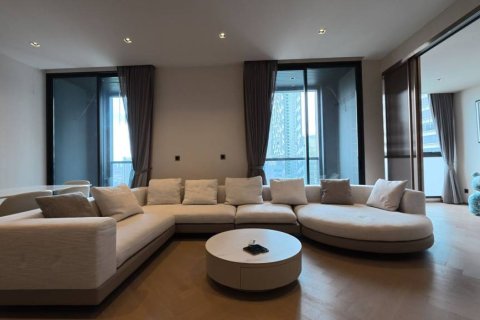 Condominio de 4 dormitorios en Bangkok, Tailandia № 147005 - foto 3