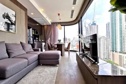 Condo in Bangkok, Thailand, 2 bedrooms № 66787 - photo 3