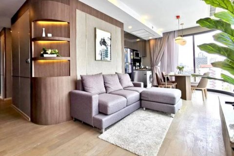 Condo in Bangkok, Thailand, 2 bedrooms № 66787 - photo 2