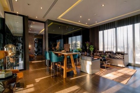 Condo in Bangkok, Thailand, 2 bedrooms № 66787 - photo 15
