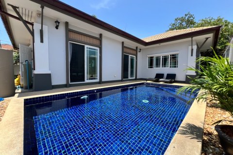 Casa de 2 dormitorios en Hua Hin, Tailandia № 178970