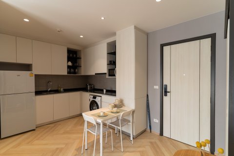 Apartamento de 2 habitaciones en Pattaya, Tailandia № 178972 - foto 3