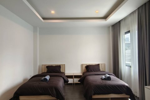 Haus in Bangkok, Thailand 4 Schlafzimmer № 183017 - Foto 24