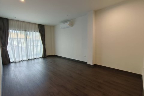 Haus in Bangkok, Thailand 4 Schlafzimmer № 183017 - Foto 18