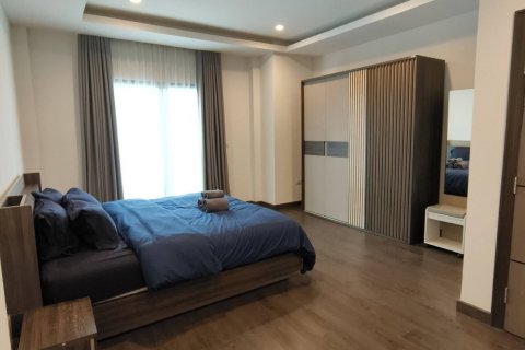Haus in Bangkok, Thailand 4 Schlafzimmer № 183017 - Foto 10