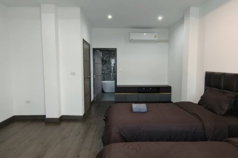 Haus in Bangkok, Thailand 4 Schlafzimmer № 183017 - Foto 20