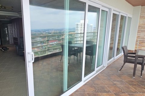 Condominio de 2 dormitorios en Pattaya, Tailandia № 150993 - foto 18