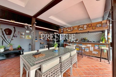 House in Pattaya, Thailand 3 bedrooms № 198051 - photo 30