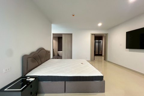 Condominio de 4 dormitorios en Pattaya, Tailandia № 135327 - foto 29