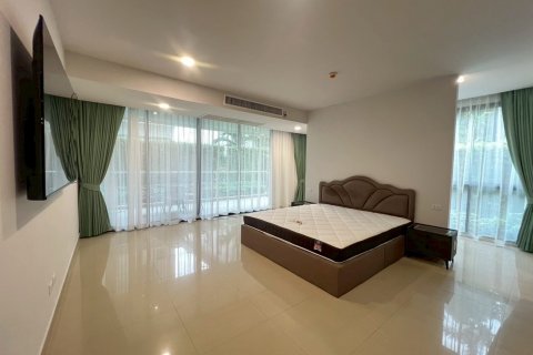 Condominio de 4 dormitorios en Pattaya, Tailandia № 135327 - foto 27