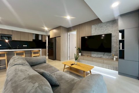 Condominio de 4 dormitorios en Pattaya, Tailandia № 135327 - foto 3