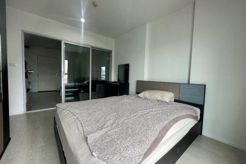 Condominio de 1 dormitorio en Bangkok, Tailandia № 69387 - foto 12