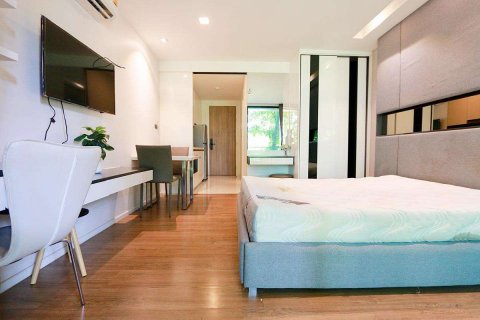Condominio de 20 dormitorios en Chiang Mai, Tailandia № 205520