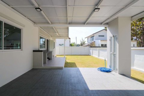 Casa de 3 dormitorios en Chiang Mai, Tailandia № 205525 - foto 13