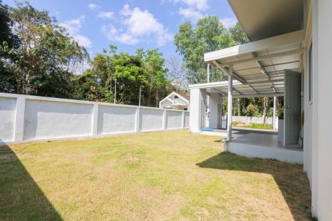 Casa de 3 dormitorios en Chiang Mai, Tailandia № 205525 - foto 16