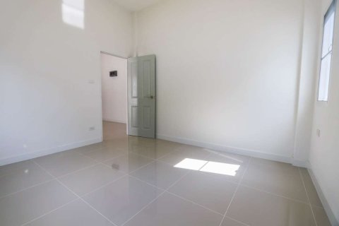 Casa de 3 dormitorios en Chiang Mai, Tailandia № 205525 - foto 19