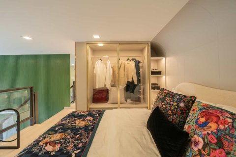 Condominio de 1 dormitorio en Thonburi, Bangkok, Tailandia № 166683 - foto 18