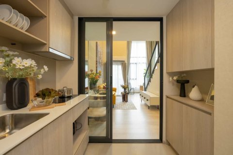 Condominio de 1 dormitorio en Thonburi, Bangkok, Tailandia № 166683 - foto 8
