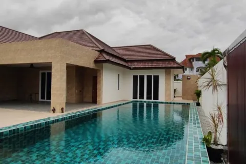 Villa in Pattaya, Thailand 3 Schlafzimmer № 155656