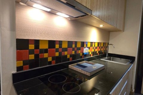 Condominio de 1 dormitorio en Chiang Mai, Tailandia № 205558 - foto 7