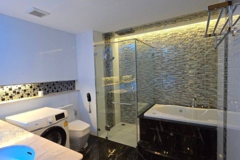 Condominio de 1 dormitorio en Chiang Mai, Tailandia № 205558 - foto 10