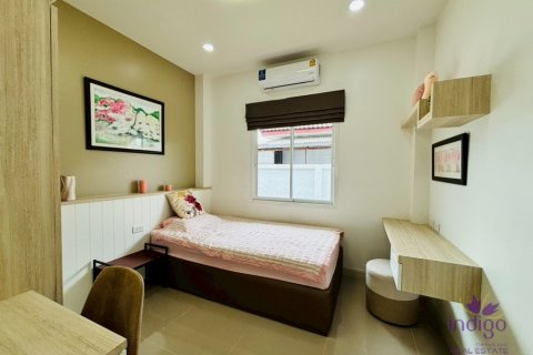 Casa de 3 dormitorios en San Kamphaeng, Tailandia № 205556 - foto 7