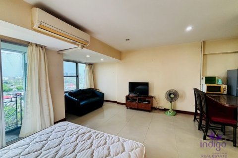 Condominio de 1 dormitorio en Chiang Mai, Tailandia № 205559 - foto 2