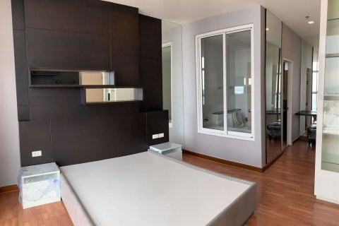 Кондоминиум с 3 спальнями в Бангне, Бангкок, Таиланд № 47621 - фото 6
